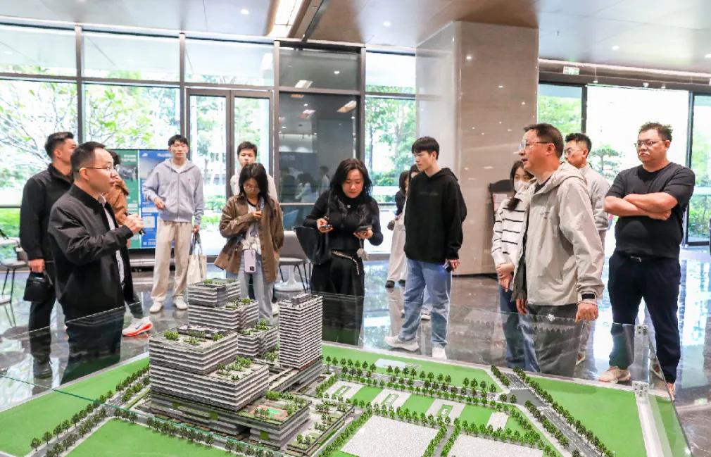 智能制造新樣本 坪山如何以AI驅(qū)動(dòng)企業(yè)項(xiàng)目孵化